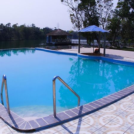 Rangauti Resort Maulvi Bazar Exterior foto