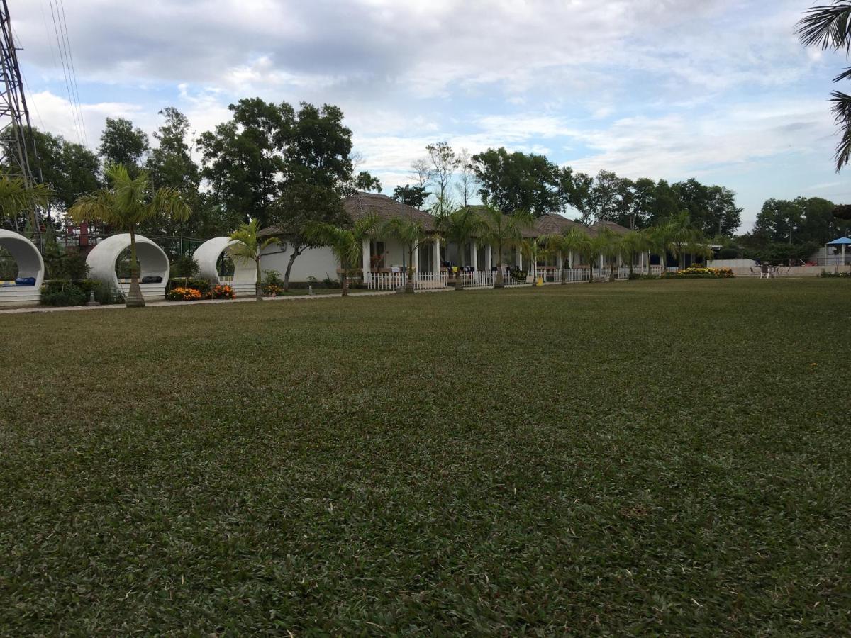 Rangauti Resort Maulvi Bazar Exterior foto